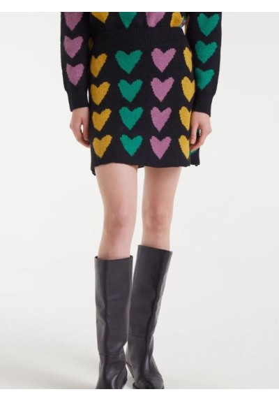 FALDA CORTA ESTAMPADO CORAZONES