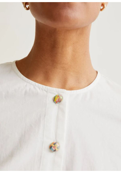 TOP CON BOTONES MULTICOLOR