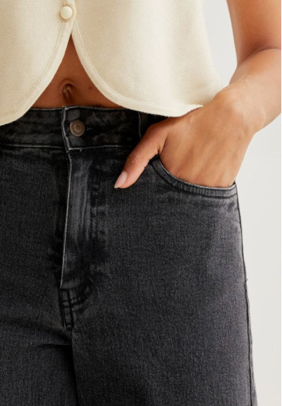 PANTALON VAQUERO NEGRO