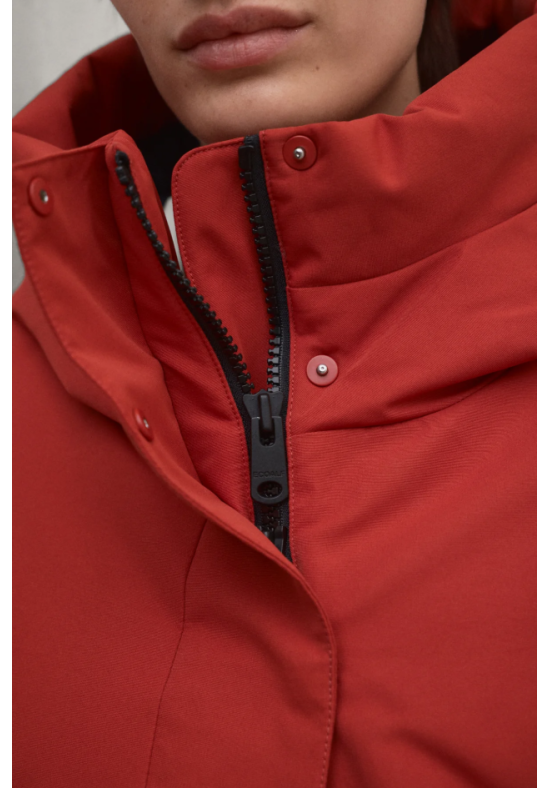 CHAQUETA MAKA